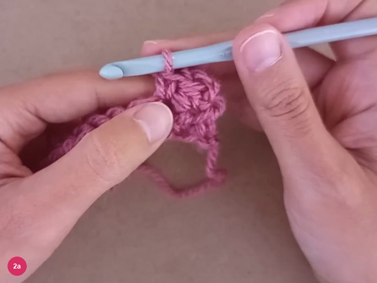 Hook and active loop above the short strip beside the first edge stitches