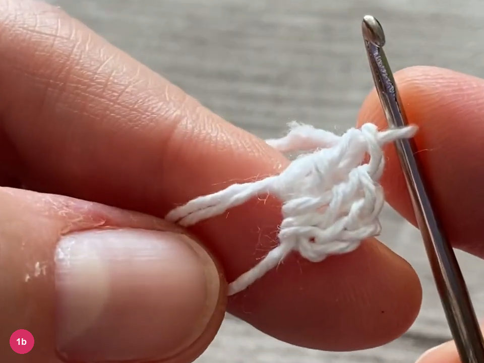 Starting chain column and double crochet stitches held below the hook