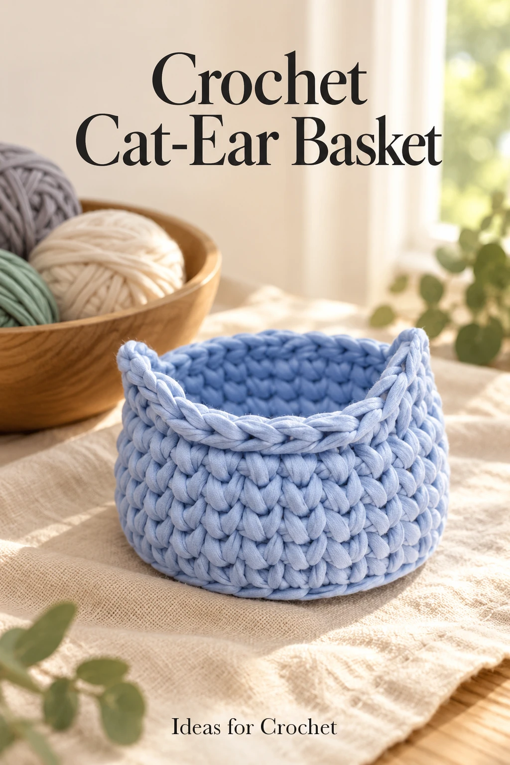 Round Crochet Cat-Ear Basket in T-Shirt Yarn